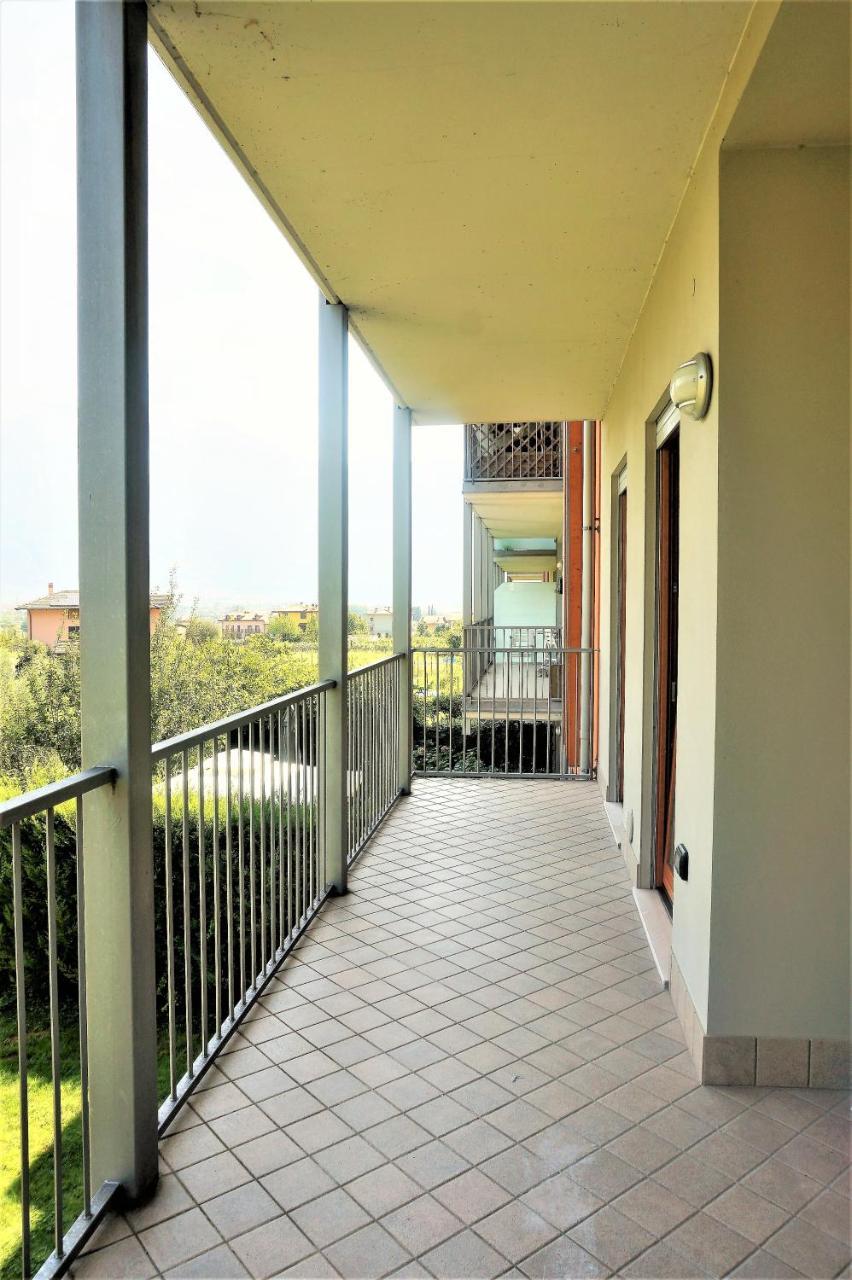 Apartament Deluxe Mayde Apartment Рива дел Гарда Екстериор снимка